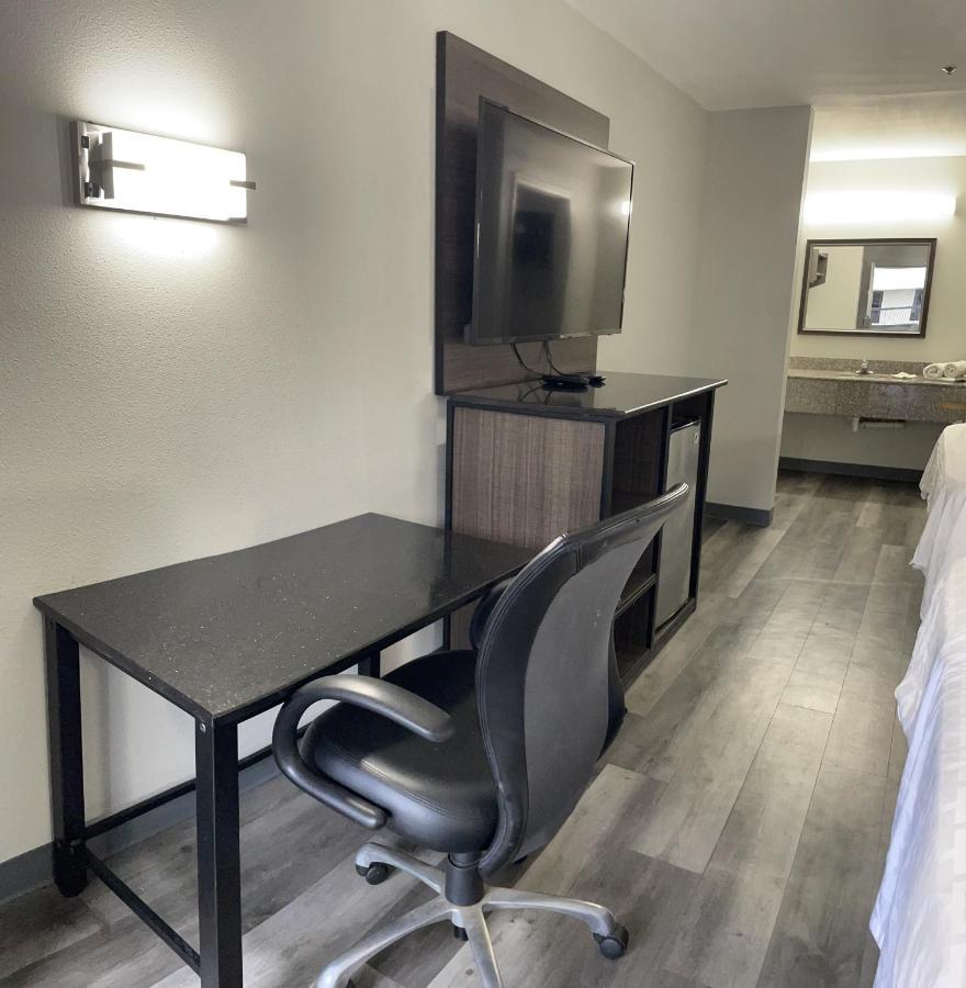 Griffin Inn & Suites Eksteriør billede